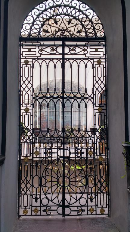 Leonora Hostal Puebla Luaran gambar